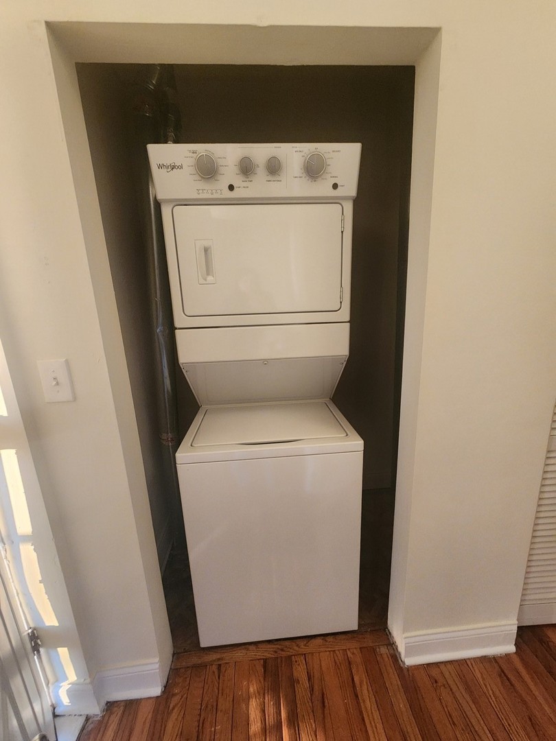 5014 North Harding Avenue, Unit 2 Chicago, IL 60625 - Photo 9 of 15