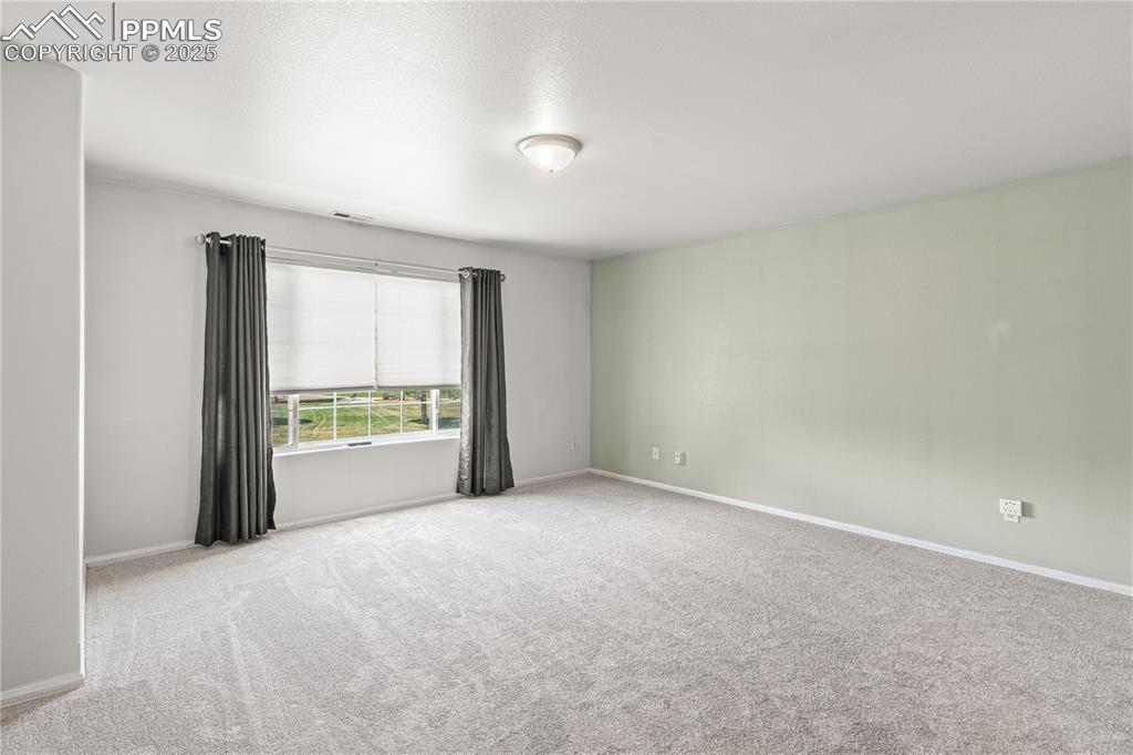 2000 Toronto Street Pueblo, CO 81004 - Photo 11 of 25 an empty room with a window