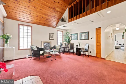 $470,000 | 897 Pine Hill Road, Philadelphia, PA 19115