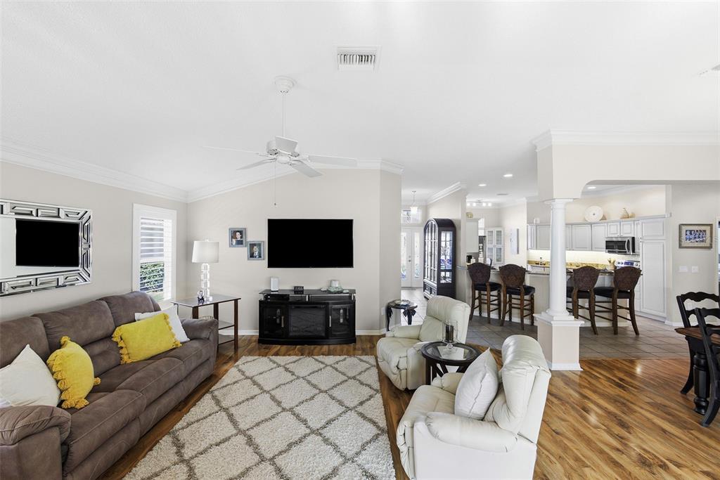 366 Troy Loop The Villages, FL 32162 - Photo 9 of 40