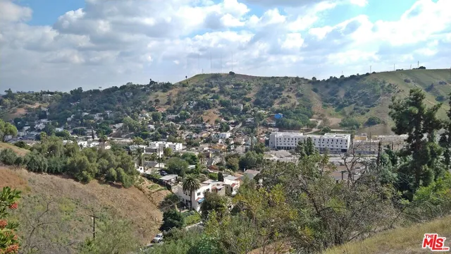 $44,000 | 2861 Forest Park Drive, Los Angeles, CA 90032