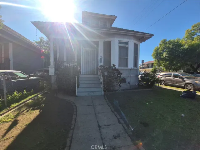 $630,000 | 2600 East 2nd Street, Los Angeles, CA 90033