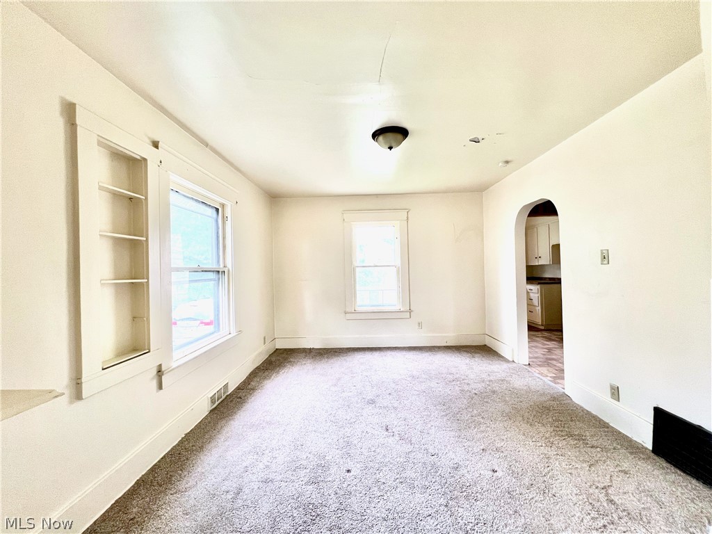 500 6th Street Struthers, OH 44471 - Photo 3 of 14 Gallery Image 3