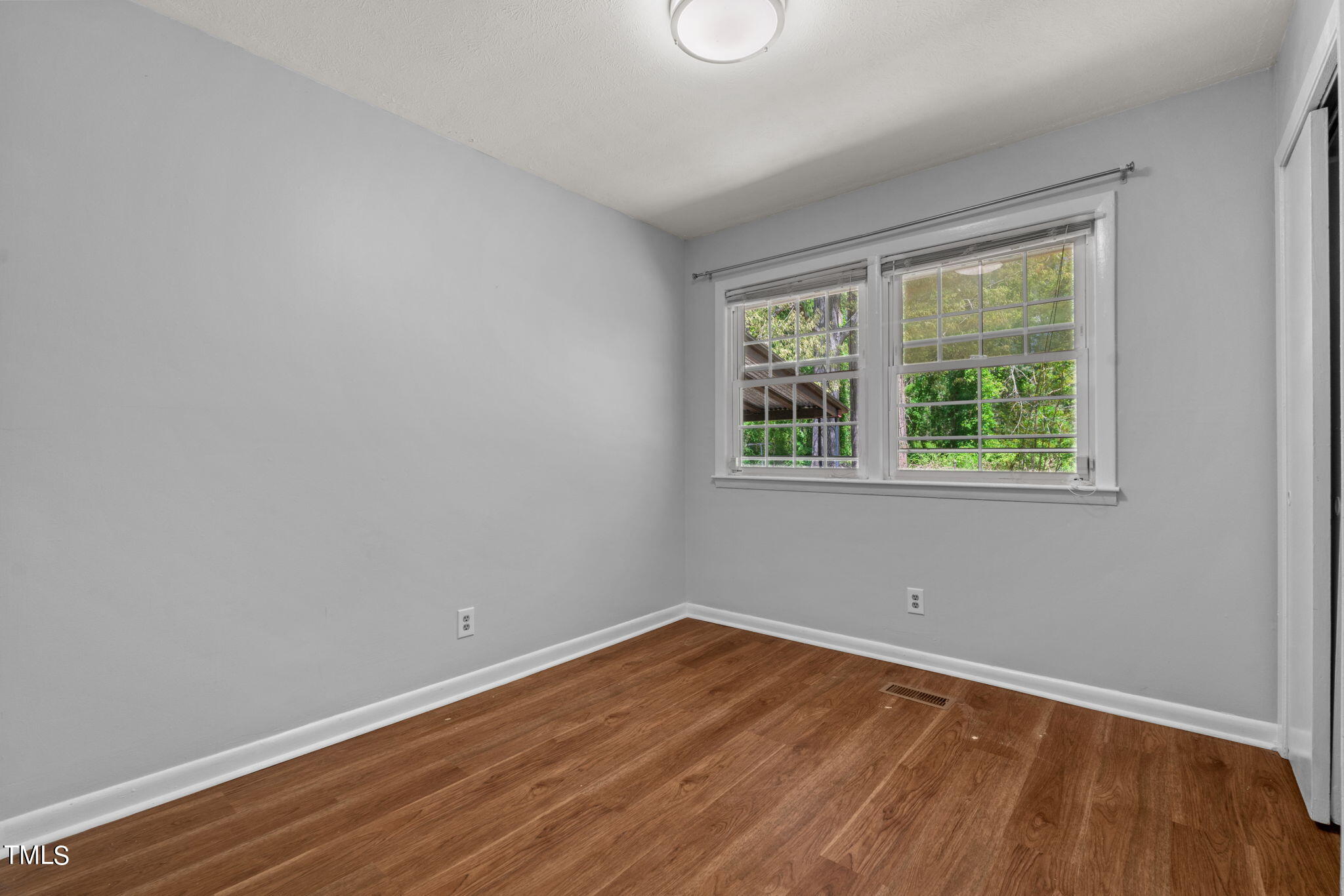 1028 Riverside Circle Spring Lake, NC 28390 - Photo 13 of 27 25-web-or-mls-DSC04623
