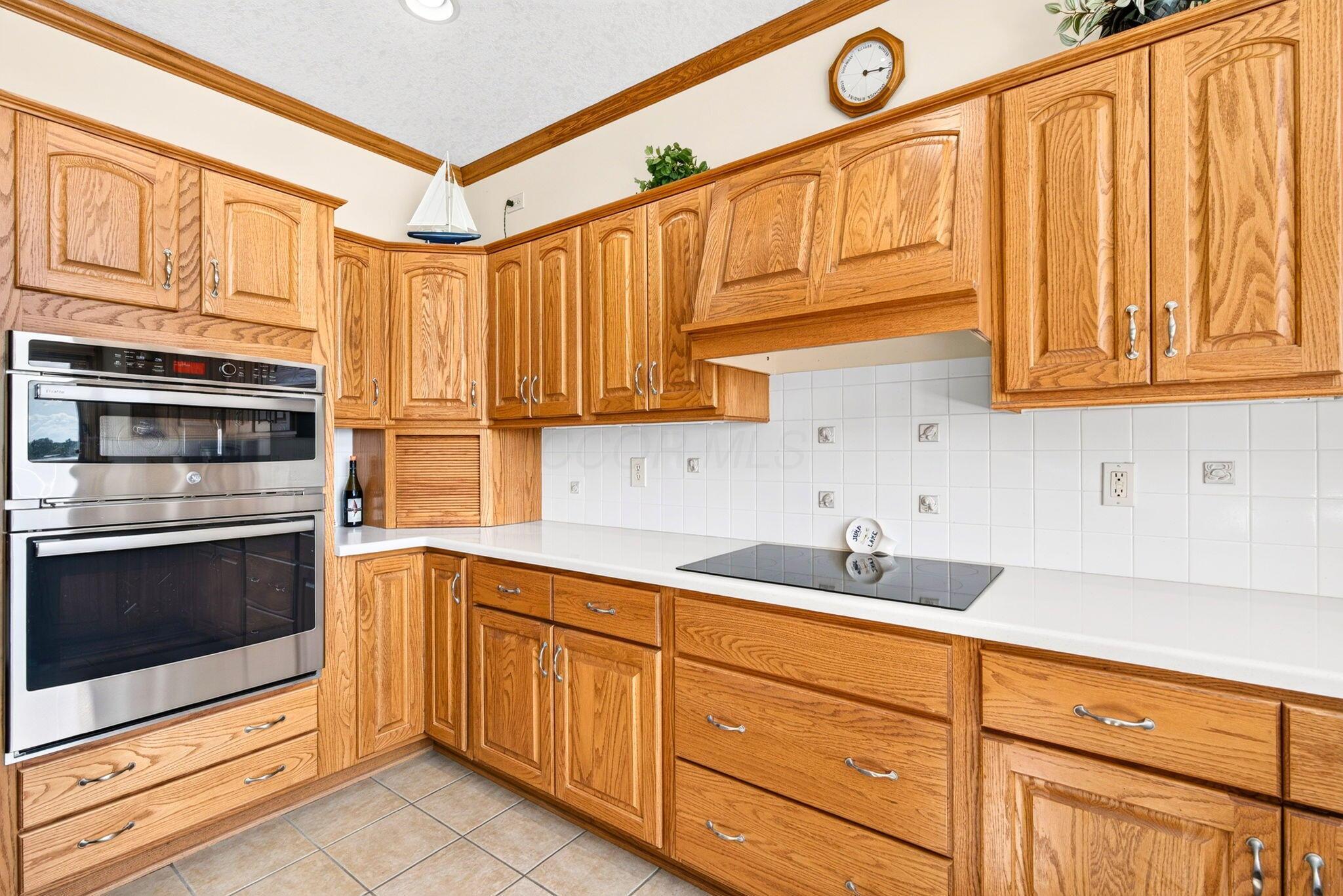 4455 Hunts Landing Road, Unit 11 Hebron, OH 43025 - Photo 40 of 133 4455 Hunts Landing 44