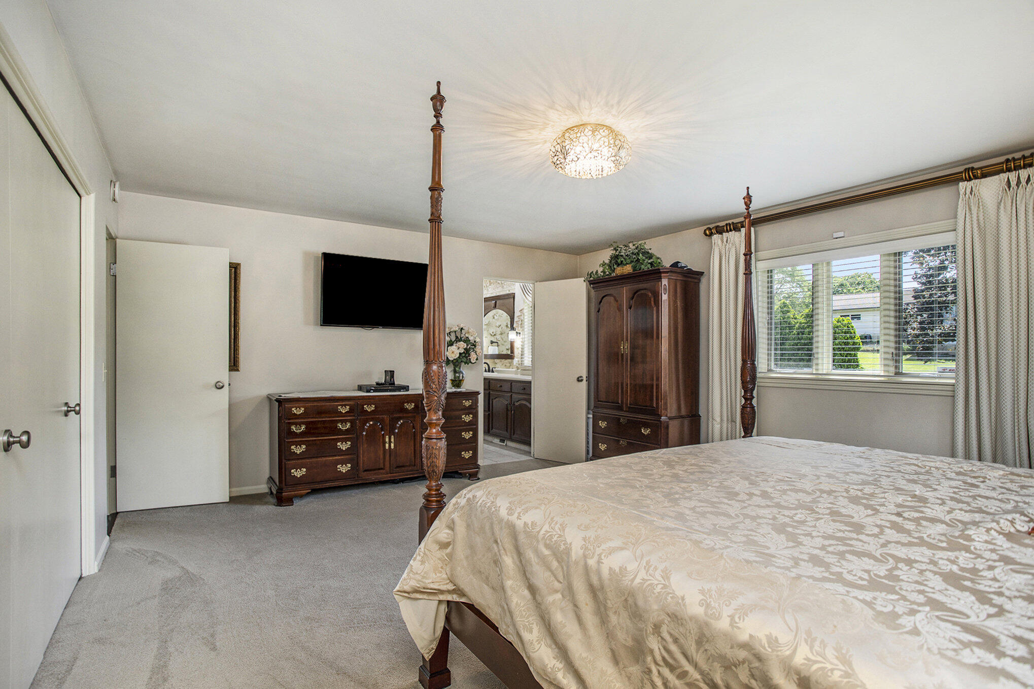2913 Brandywine Road Kalamazoo, MI 49008 - Photo 23 of 50 023_2913_brandywine_rd_kalamazoo_mi_4900