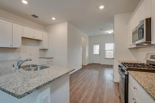 $2,100 | 2277 Obsidian Drive, Little Elm, TX 76227