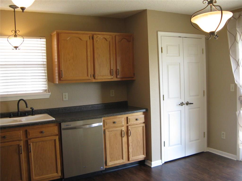 4631 West Smith Valley Road Greenwood, IN 46143 - Photo 6 of 15