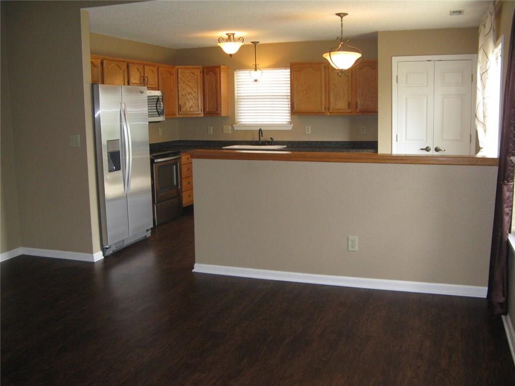 4631 West Smith Valley Road Greenwood, IN 46143 - Photo 8 of 15