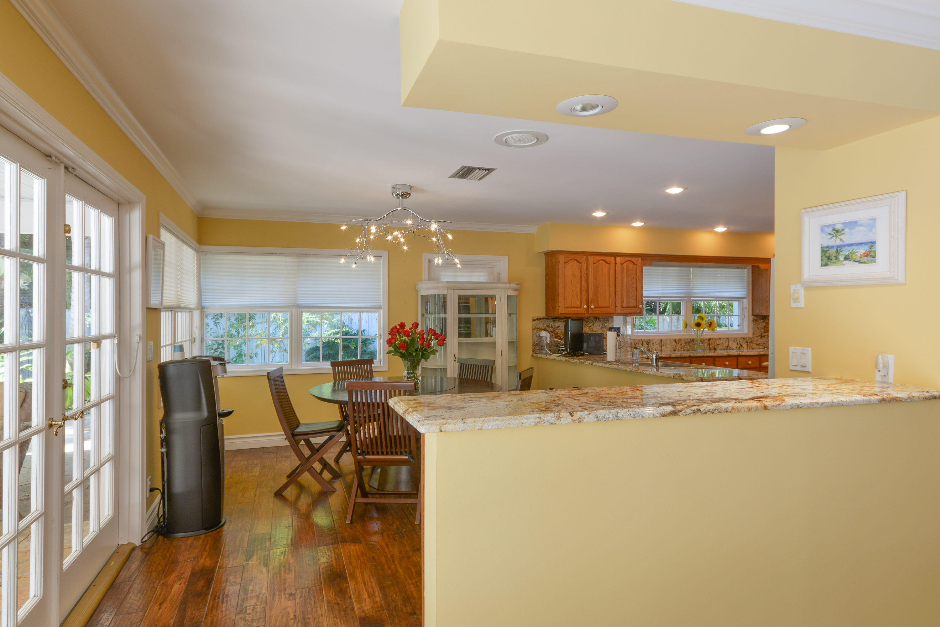 3845 Kings Way Boca Raton, FL 33434 - Photo 15 of 44 Breakfast Area