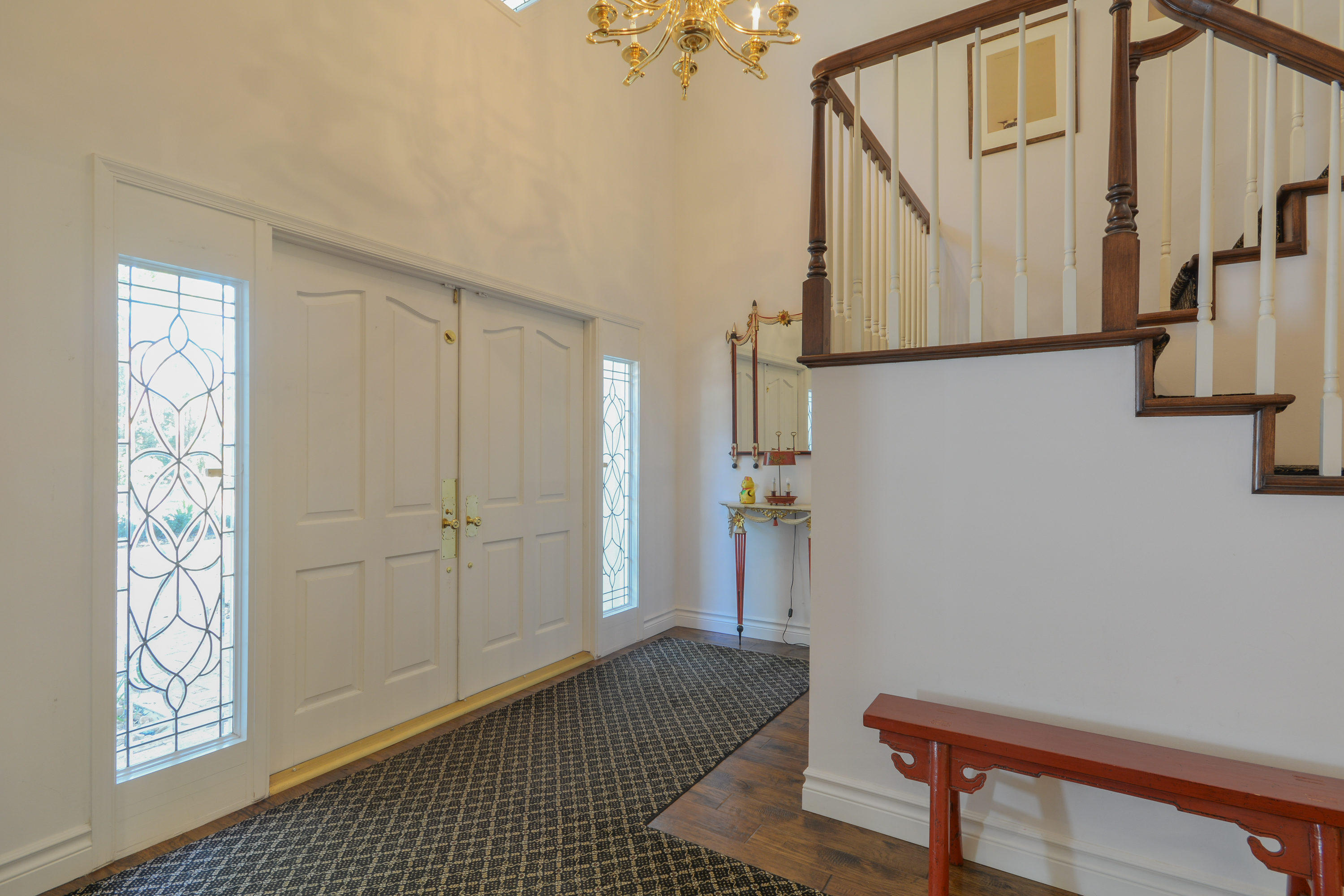 3845 Kings Way Boca Raton, FL 33434 - Photo 3 of 44 Foyer