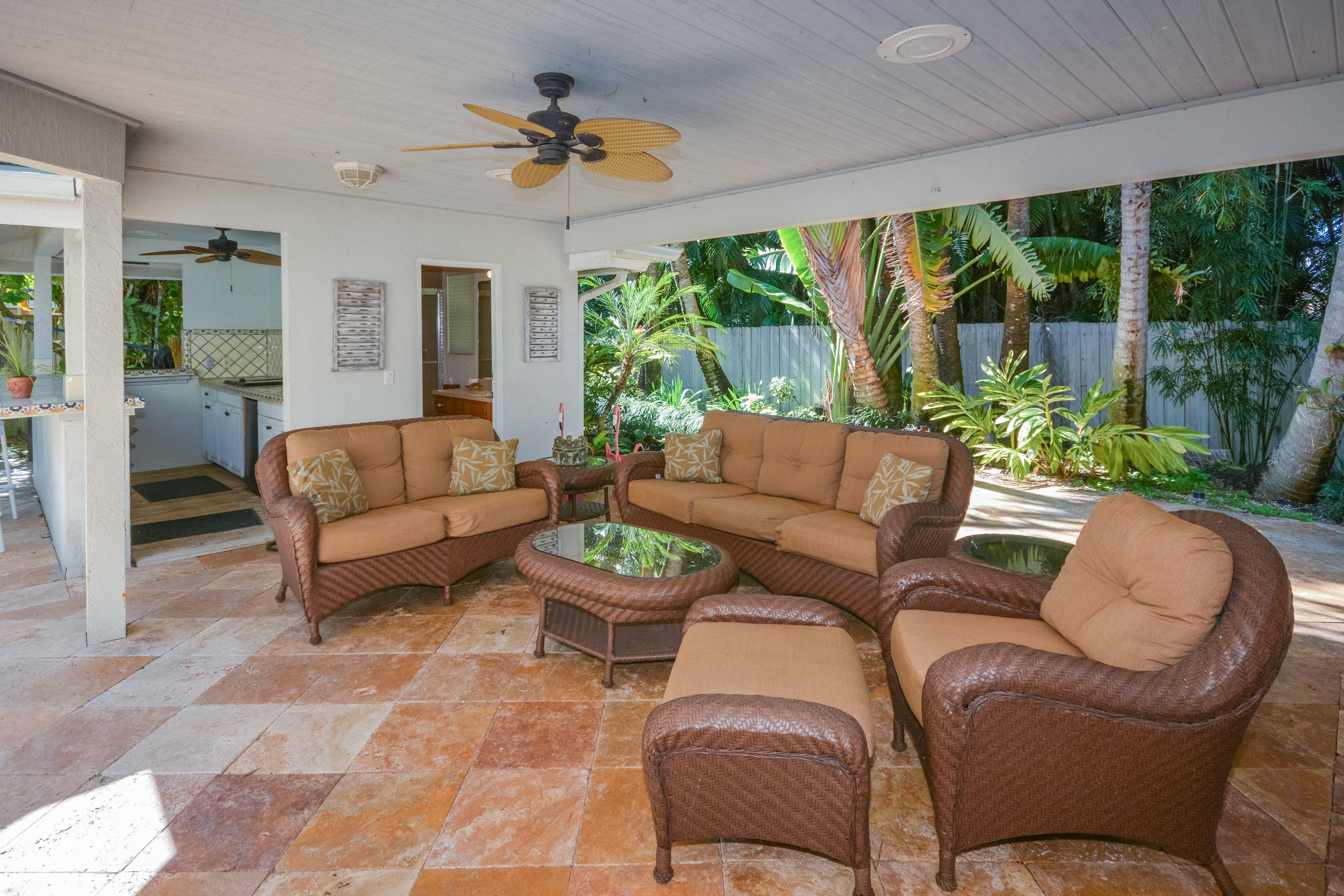 3845 Kings Way Boca Raton, FL 33434 - Photo 34 of 44 Covered Patio