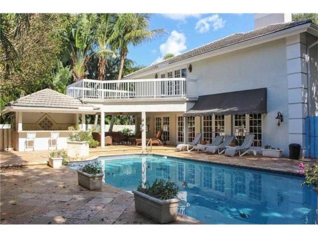 3845 Kings Way Boca Raton, FL 33434 - Photo 41 of 44 Exterior Back