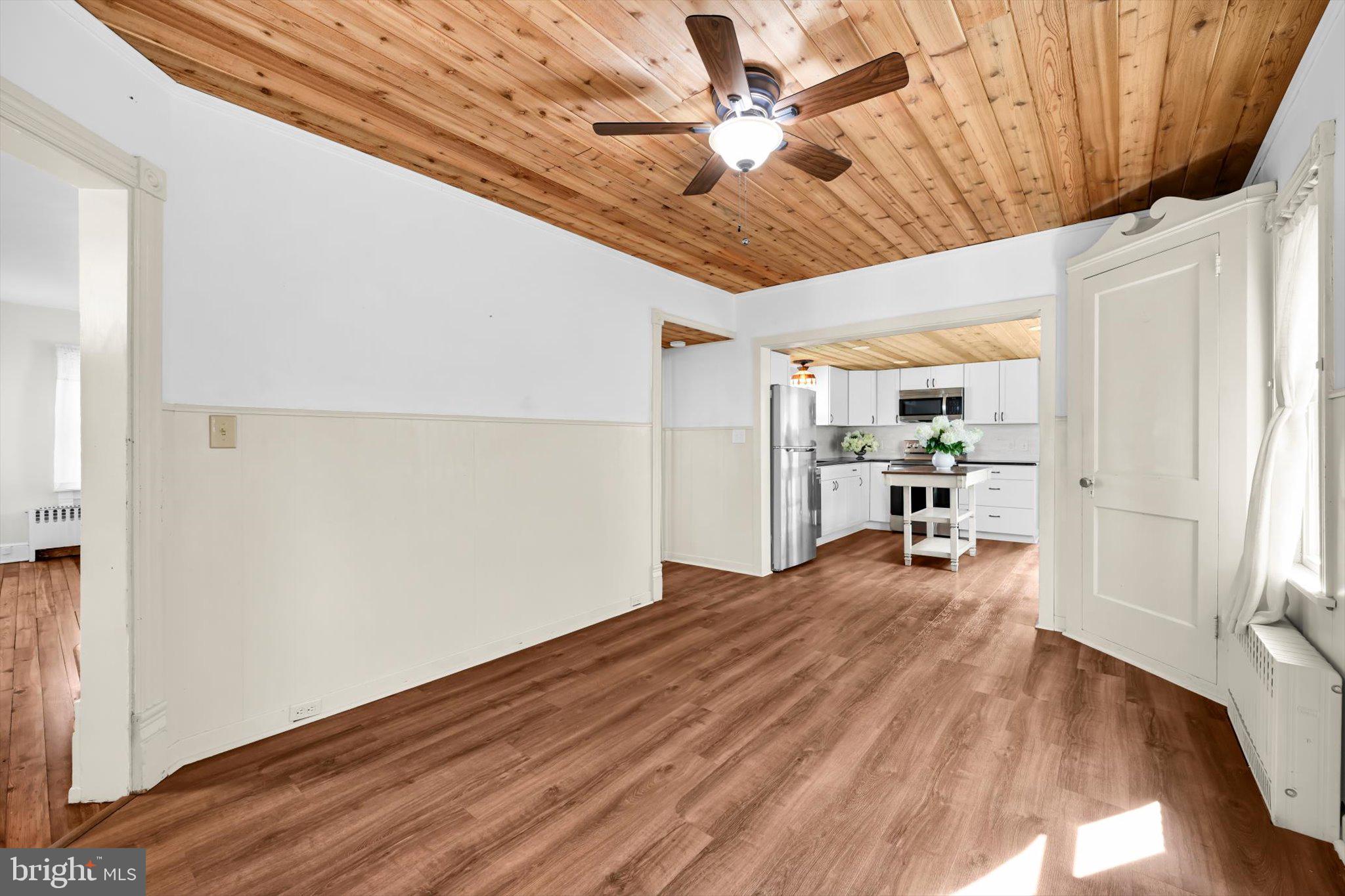 451 Mt Sidney Road Lancaster, PA 17602 - Photo 9 of 43 Dining Room