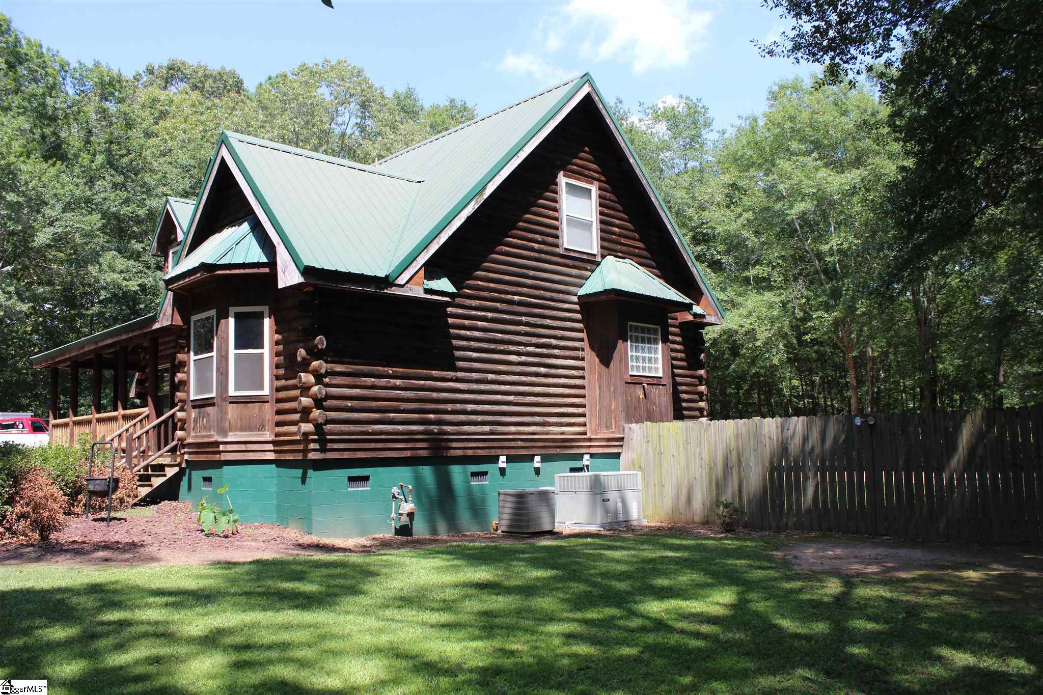 805 South Old Fairview Road Fountain Inn, SC 29644 - Photo 2 of 21