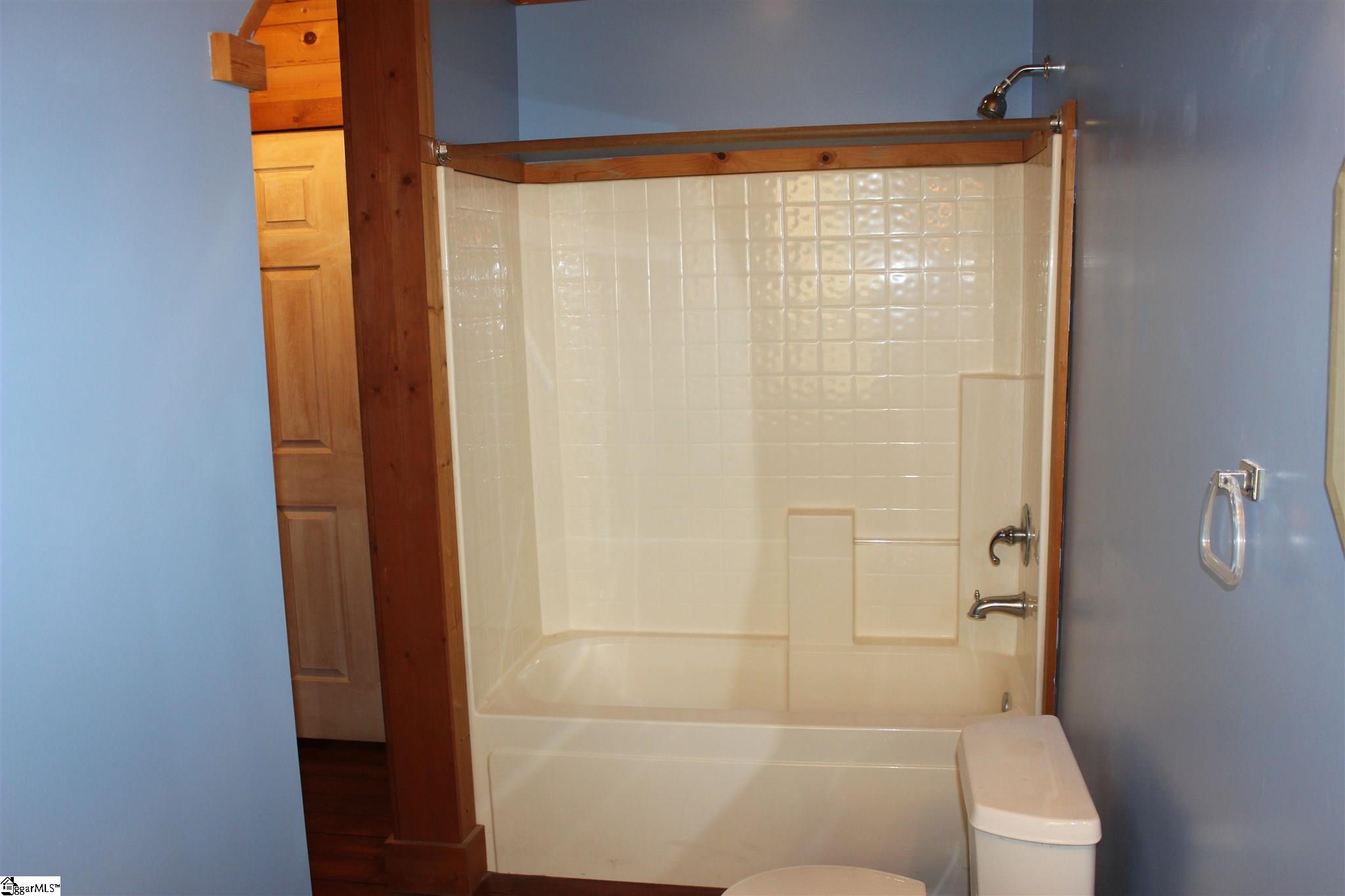 805 South Old Fairview Road Fountain Inn, SC 29644 - Photo 14 of 21