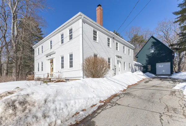 $830,000 | 259 Falmouth Road, Falmouth, ME 04105
