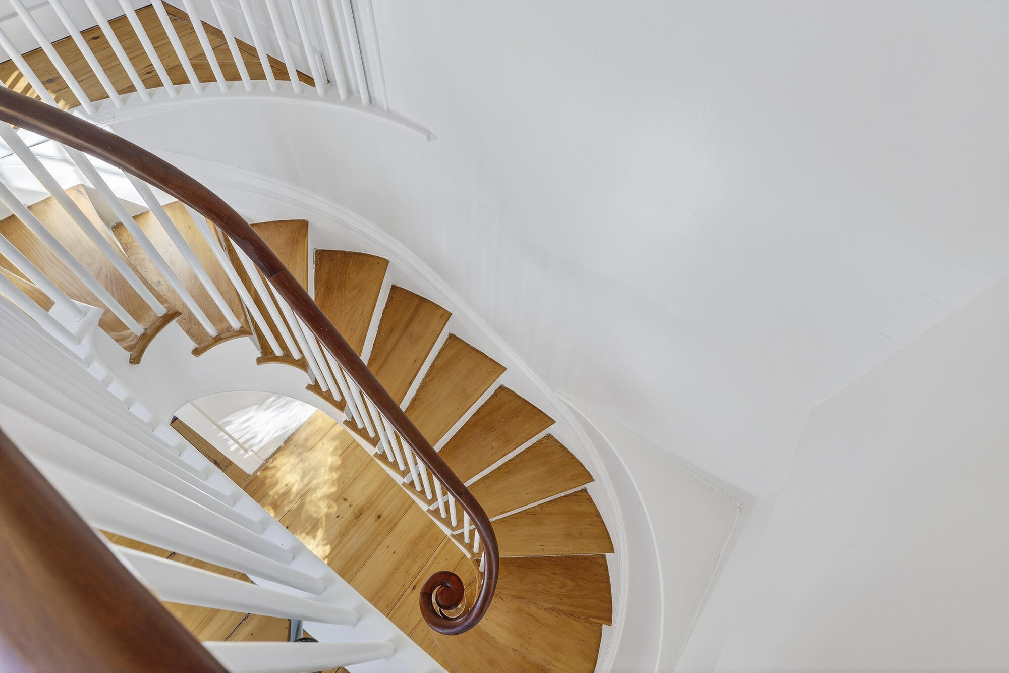 259 Falmouth Road Falmouth, ME 04105 - Photo 19 of 42 259 Falmouth_23