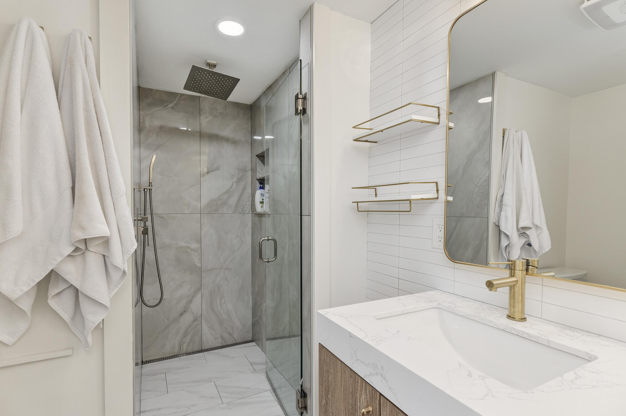 259 Falmouth Road Falmouth, ME 04105 - Photo 32 of 42 259 Falmouth_38