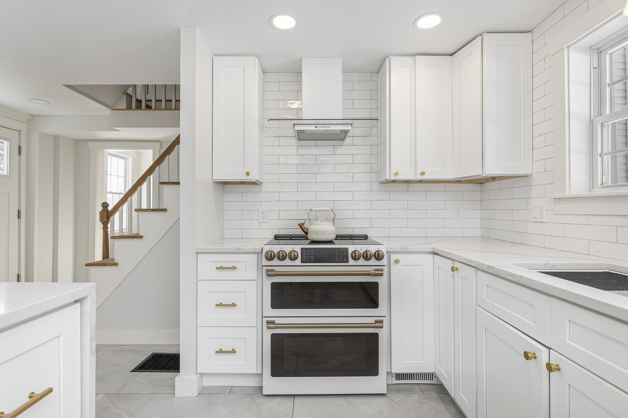 259 Falmouth Road Falmouth, ME 04105 - Photo 8 of 42 259 Falmouth_05