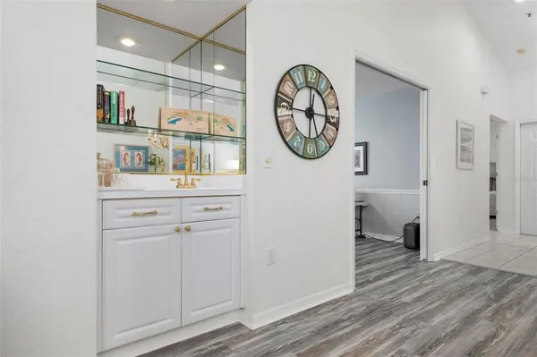 $247,000 | 6609 Stone River Road, Unit 206, Bradenton, FL 34203