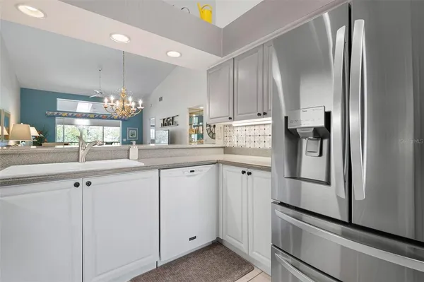 $247,000 | 6609 Stone River Road, Unit 206, Bradenton, FL 34203