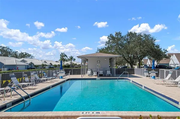 $247,000 | 6609 Stone River Road, Unit 206, Bradenton, FL 34203