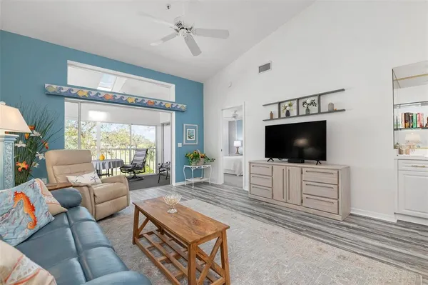 $247,000 | 6609 Stone River Road, Unit 206, Bradenton, FL 34203