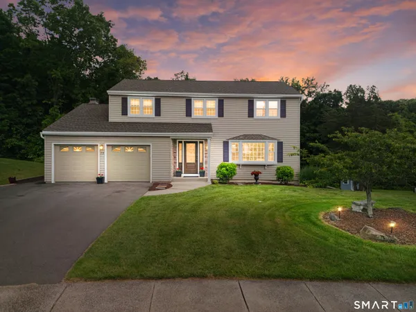$599,900 | 239 Little Brook Drive, Newington, CT 06111
