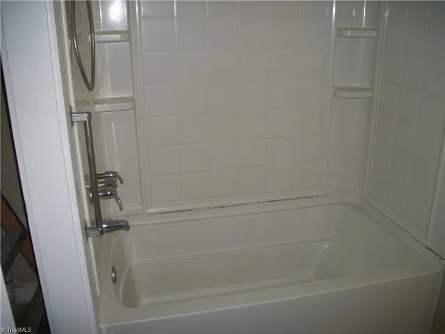 $174,900 | 605 A & 605-b Grove Street, Eden, NC 27288