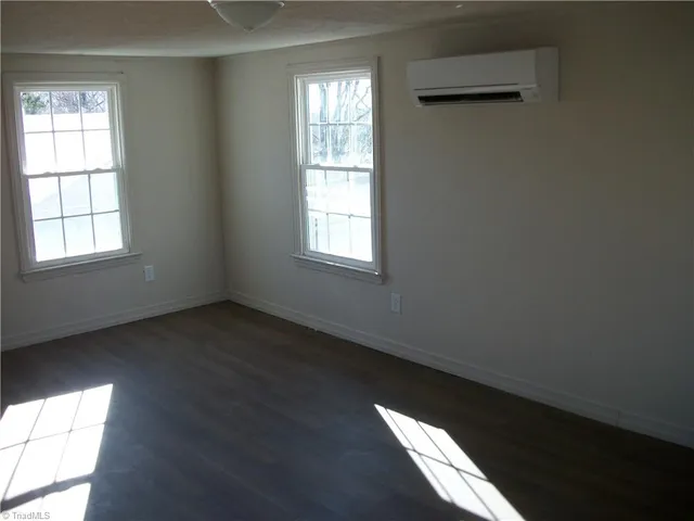 $224,900 | 605 A & 605-b Grove Street, Eden, NC 27288