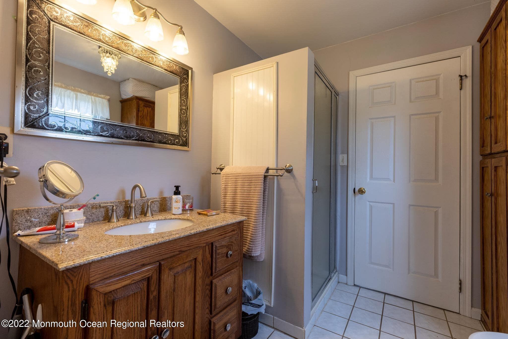 17 Brown Road Howell, NJ 07731 - Photo 14 of 32 14