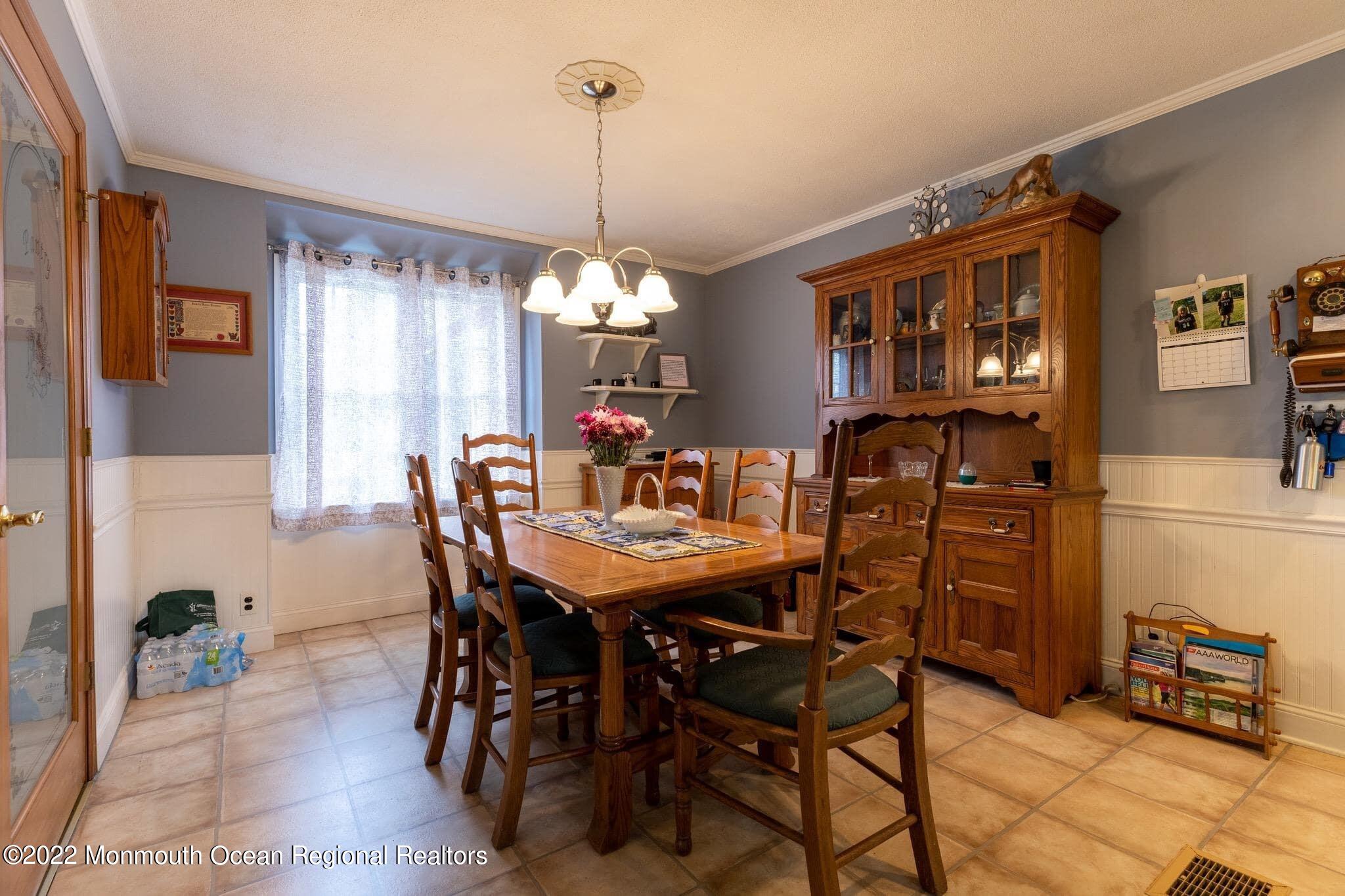 17 Brown Road Howell, NJ 07731 - Photo 7 of 32 7