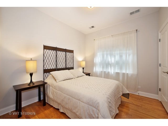 3226 North Seminary Avenue, Unit 2 Chicago, IL 60657 - Photo 8 of 10