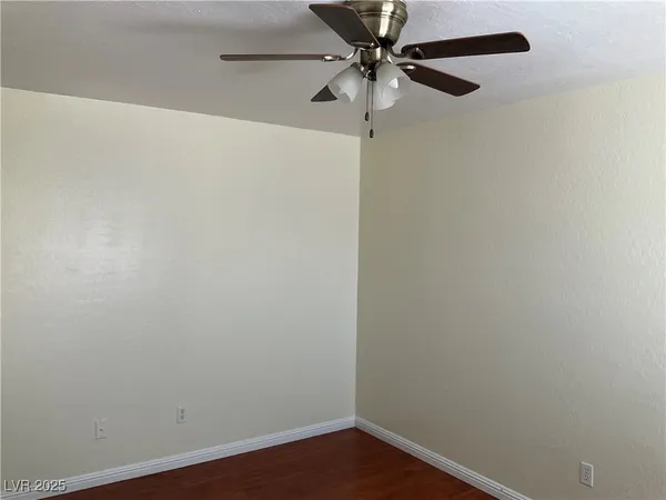 $1,600 | 5297 Tipper Avenue, Las Vegas, NV 89122
