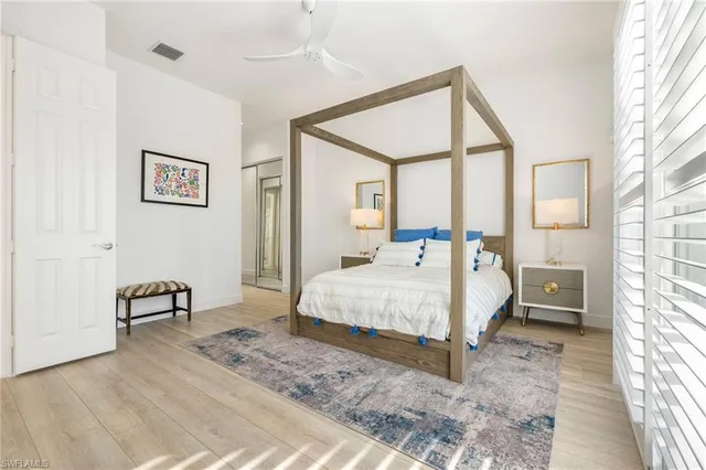 $975,000 | 8040 Wilfredo Court, Naples, FL 34114