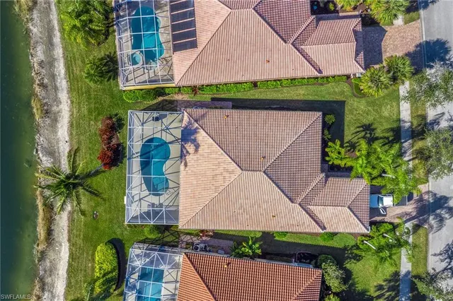 $975,000 | 8040 Wilfredo Court, Naples, FL 34114