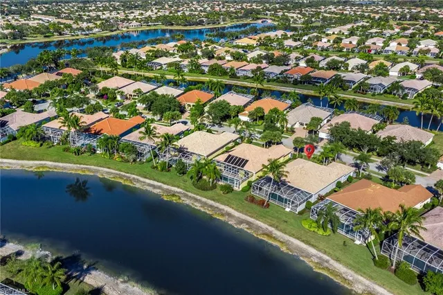 $975,000 | 8040 Wilfredo Court, Naples, FL 34114