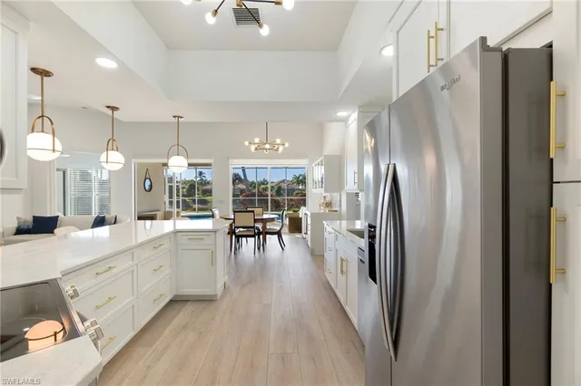 $975,000 | 8040 Wilfredo Court, Naples, FL 34114