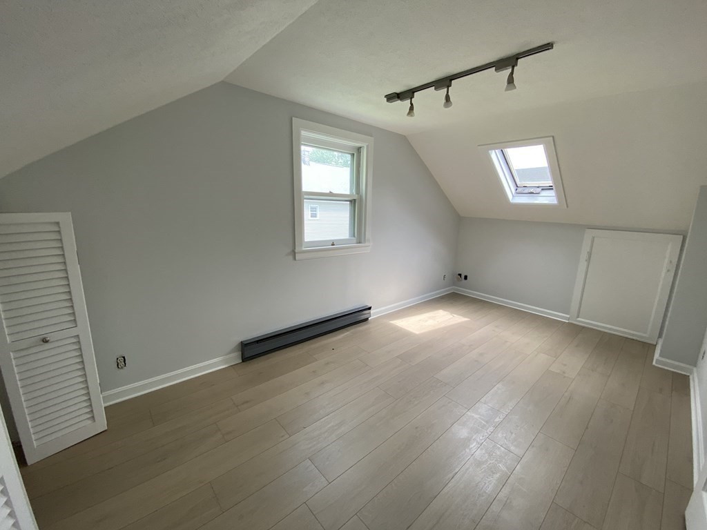147 Westfield Road Holyoke, MA 01040 - Photo 12 of 18 Gallery Image 12
