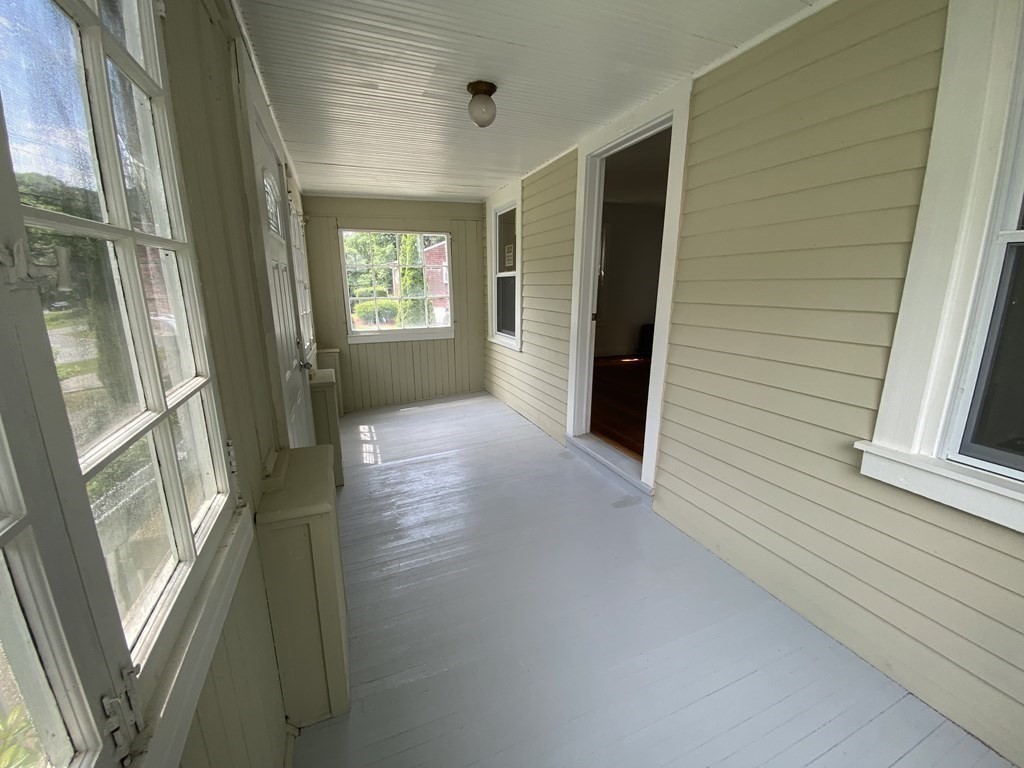 147 Westfield Road Holyoke, MA 01040 - Photo 14 of 18 Gallery Image 14