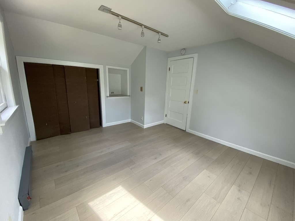 147 Westfield Road Holyoke, MA 01040 - Photo 7 of 18 Gallery Image 7