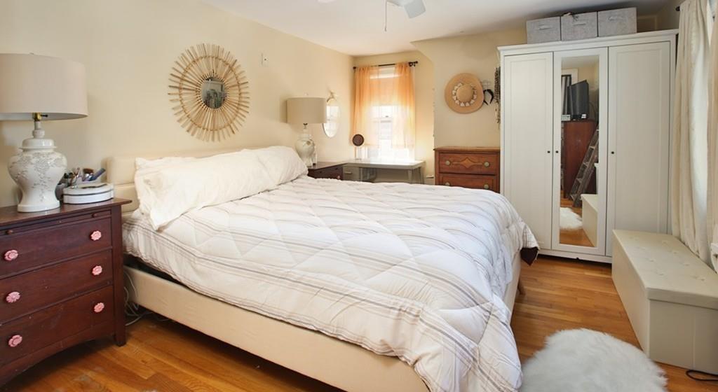 37 Stratford Road Newton, MA 02465 - Photo 11 of 12