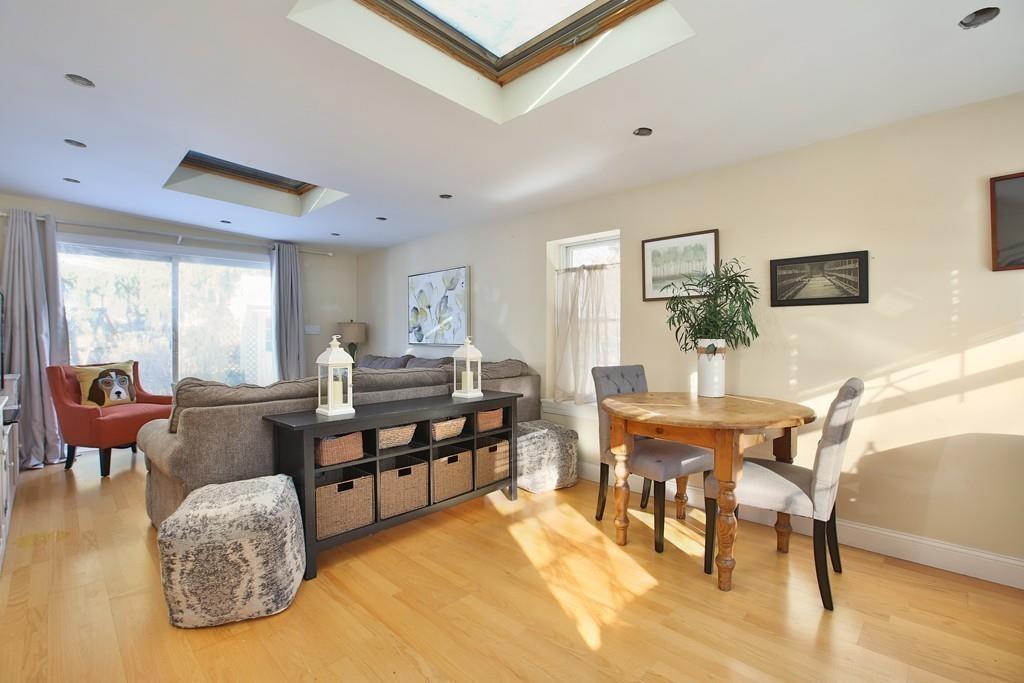 37 Stratford Road Newton, MA 02465 - Photo 10 of 12