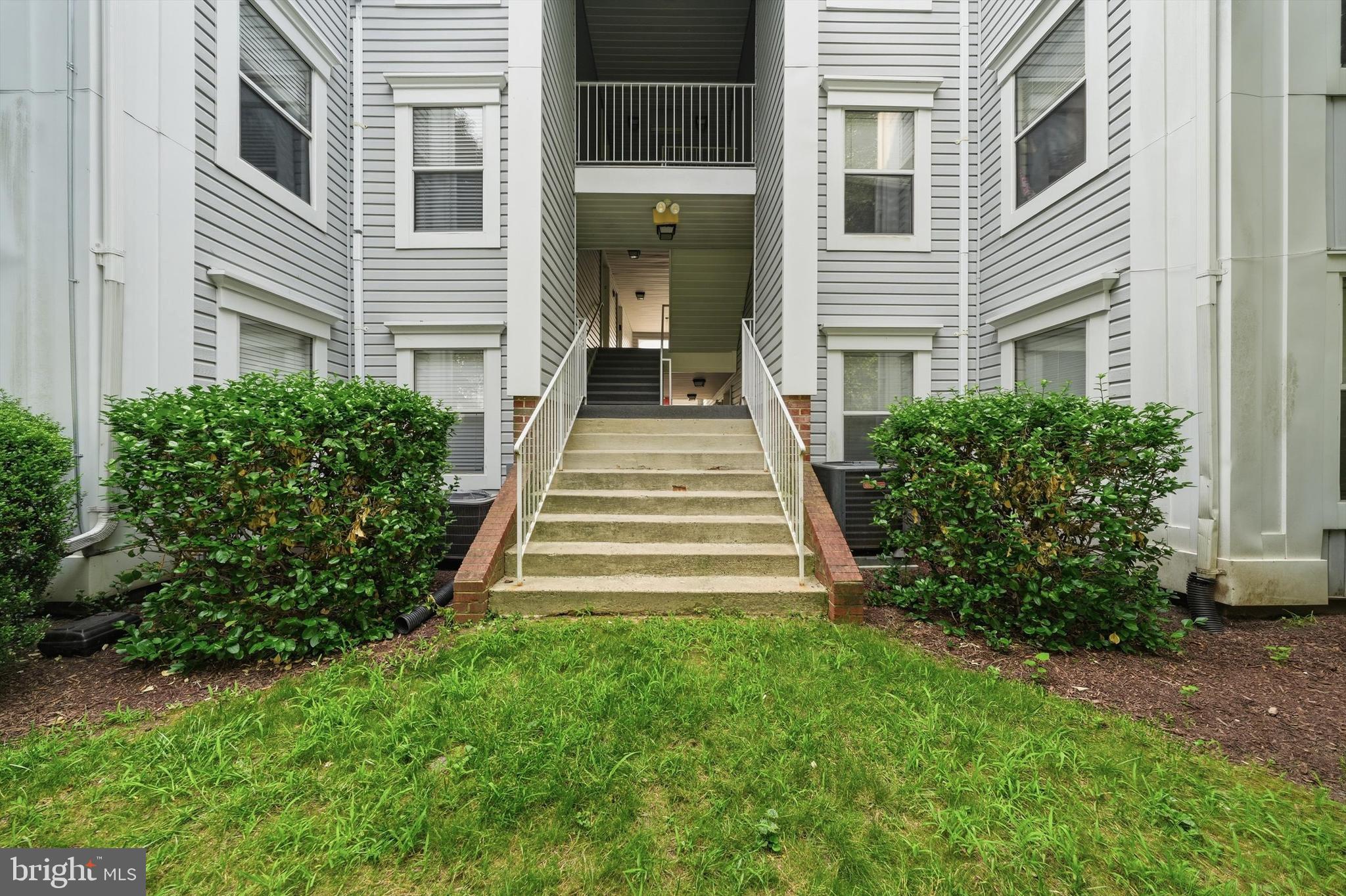 2610 Camelback Lane, Unit 919 Silver Spring, MD 20906 - Photo 41 of 49 Exterior Rear
