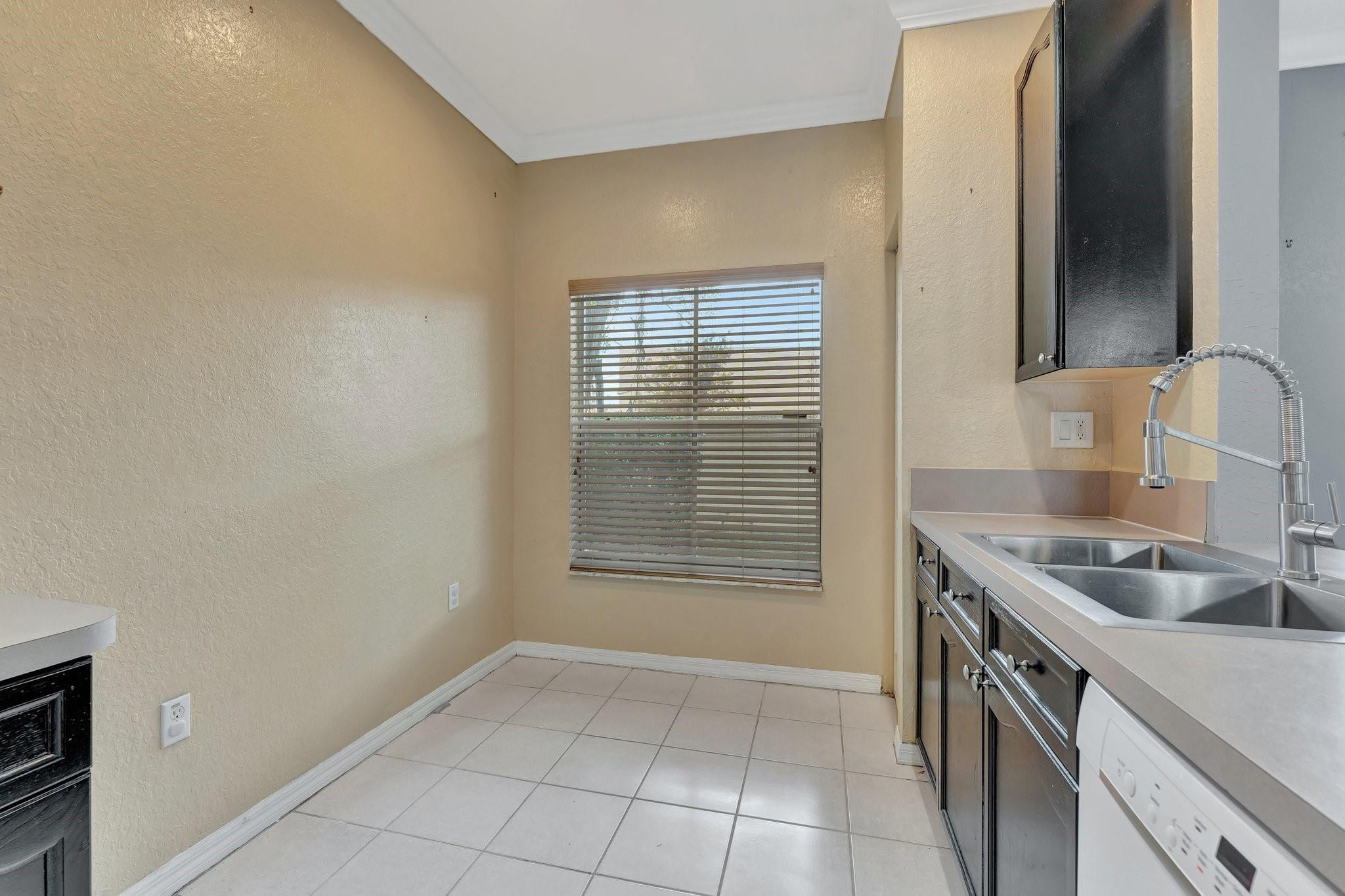 3315 Merrick Lane, Unit 904 Pompano Beach, FL 33063 - Photo 18 of 41 Photo 18