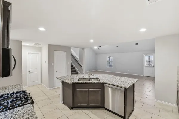 $2,395 | 22014 Pheasant Bend Lane, Porter, TX 77365