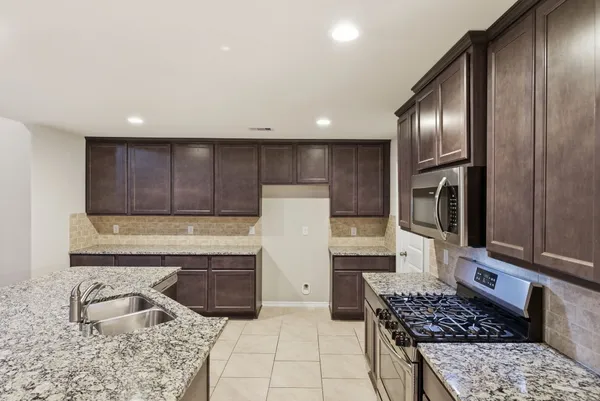 $2,395 | 22014 Pheasant Bend Lane, Porter, TX 77365