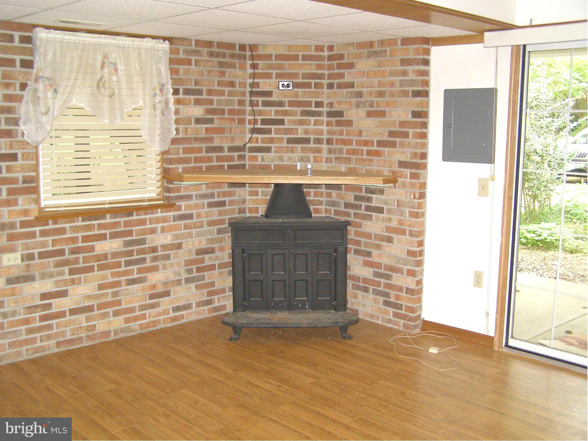 19853 Tower Hill Road Leonardtown, MD 20650 - Photo 14 of 29 Family Room