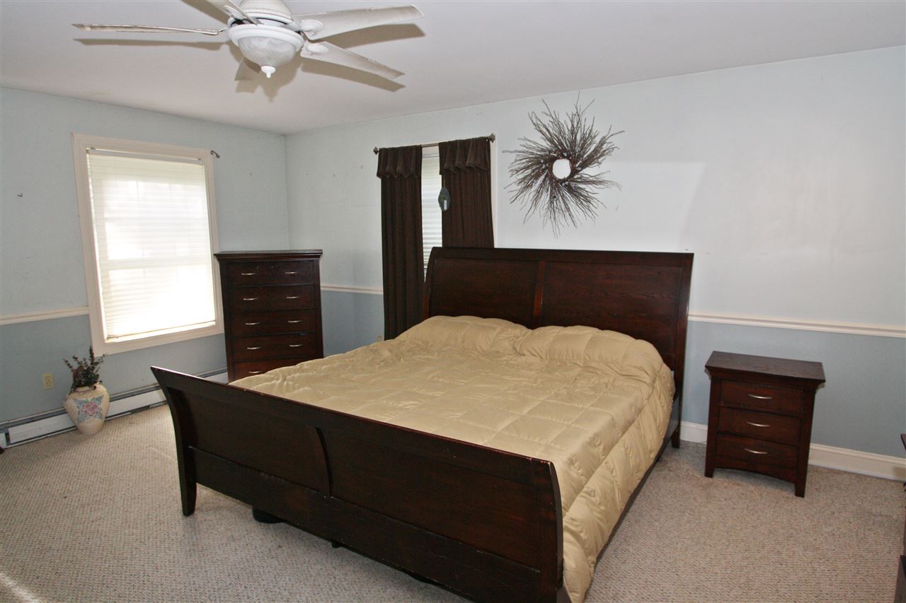 148 Lowell Street Rochester, NH 03867 - Photo 17 of 33